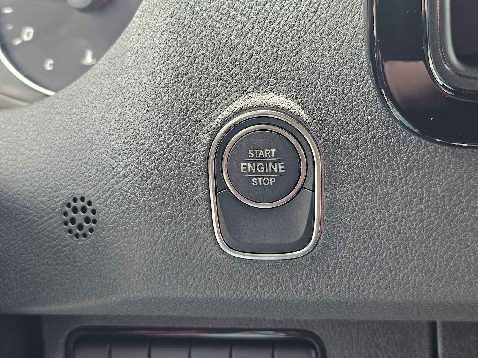 2026 Mercedes-Benz Sprinter 2500 Standard Roof I4 Diesel HO 144 AWD