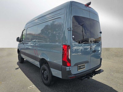 2026 Mercedes-Benz Sprinter 2500 Standard Roof I4 Diesel HO 144 AWD