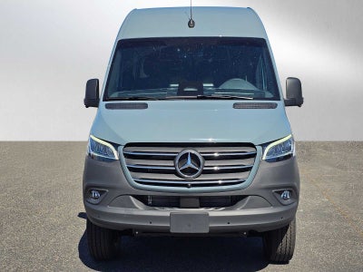 2026 Mercedes-Benz Sprinter 2500 Standard Roof I4 Diesel HO 144 AWD