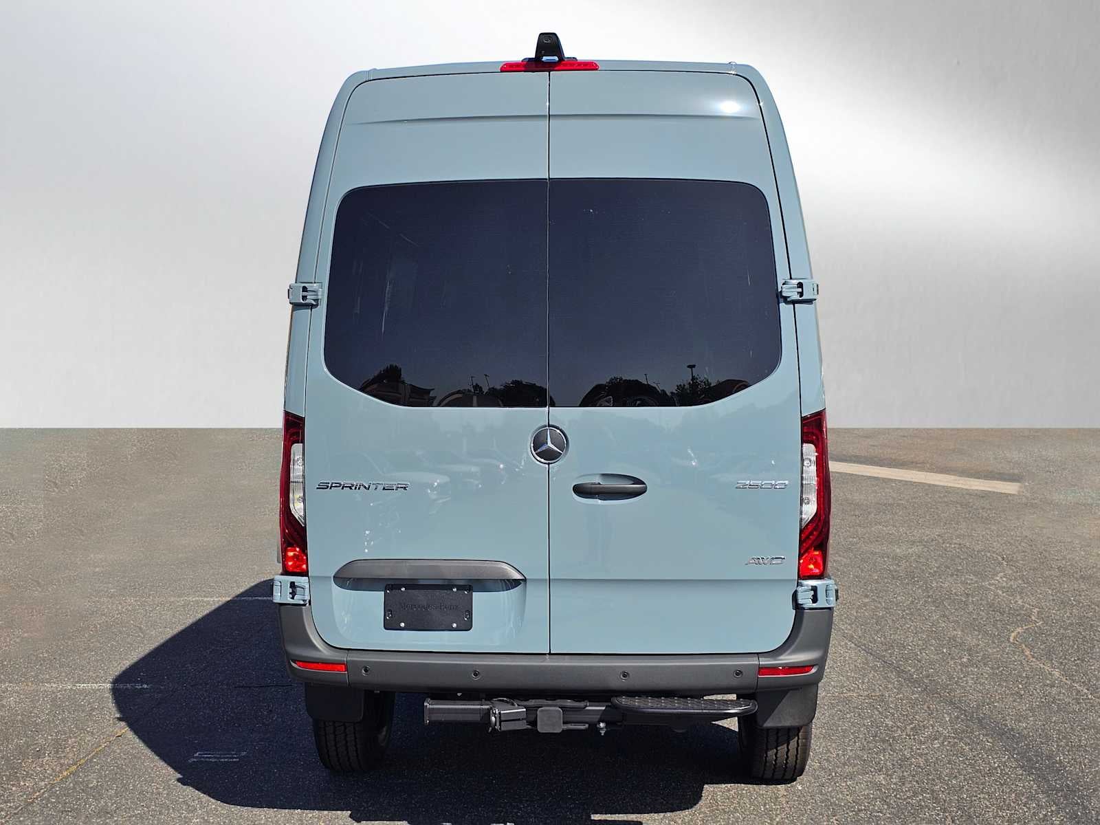 2026 Mercedes-Benz Sprinter 2500 Standard Roof I4 Diesel HO 144 AWD