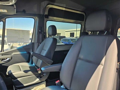 2026 Mercedes-Benz Sprinter 2500 Standard Roof I4 Diesel HO 144 AWD