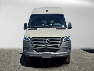 2026 Mercedes-Benz Sprinter 2500 Standard Roof I4 Diesel HO 144 AWD