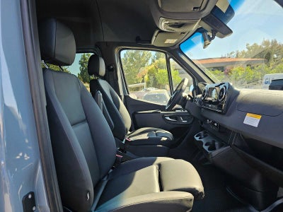 2026 Mercedes-Benz Sprinter 2500 Standard Roof I4 Diesel HO 144 AWD