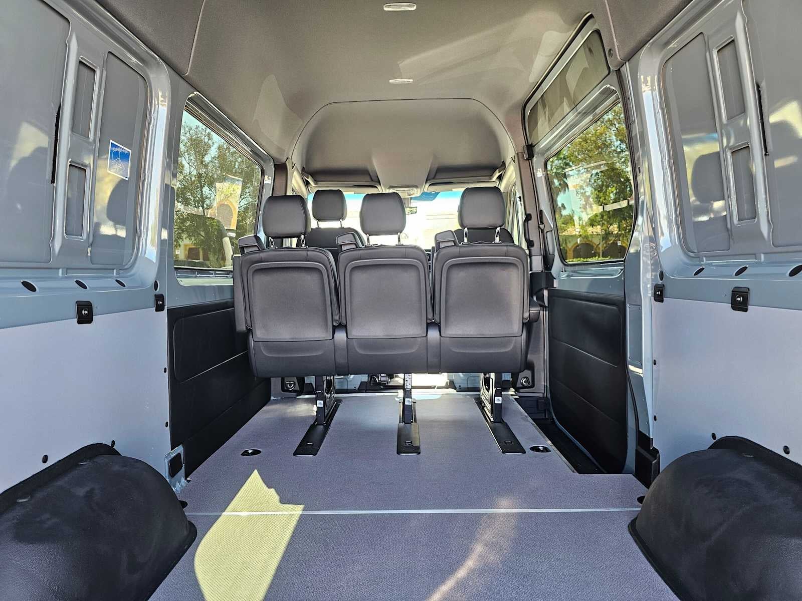 2026 Mercedes-Benz Sprinter 2500 Standard Roof I4 Diesel HO 144 AWD
