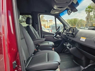 2026 Mercedes-Benz Sprinter Crew 2500 Standard Roof I4 Diesel HO 144 AWD