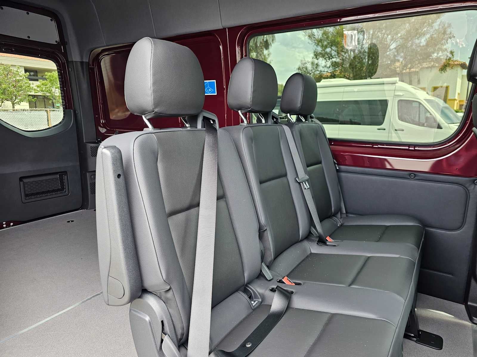 2026 Mercedes-Benz Sprinter Crew 2500 Standard Roof I4 Diesel HO 144 AWD