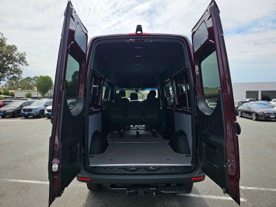 2026 Mercedes-Benz Sprinter Crew 2500 Standard Roof I4 Diesel HO 144 AWD