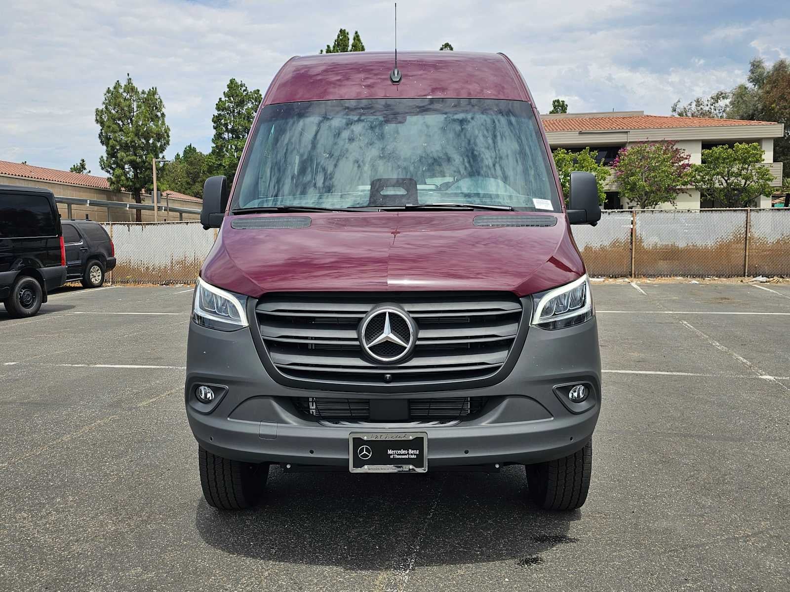 2026 Mercedes-Benz Sprinter Crew 2500 Standard Roof I4 Diesel HO 144 AWD