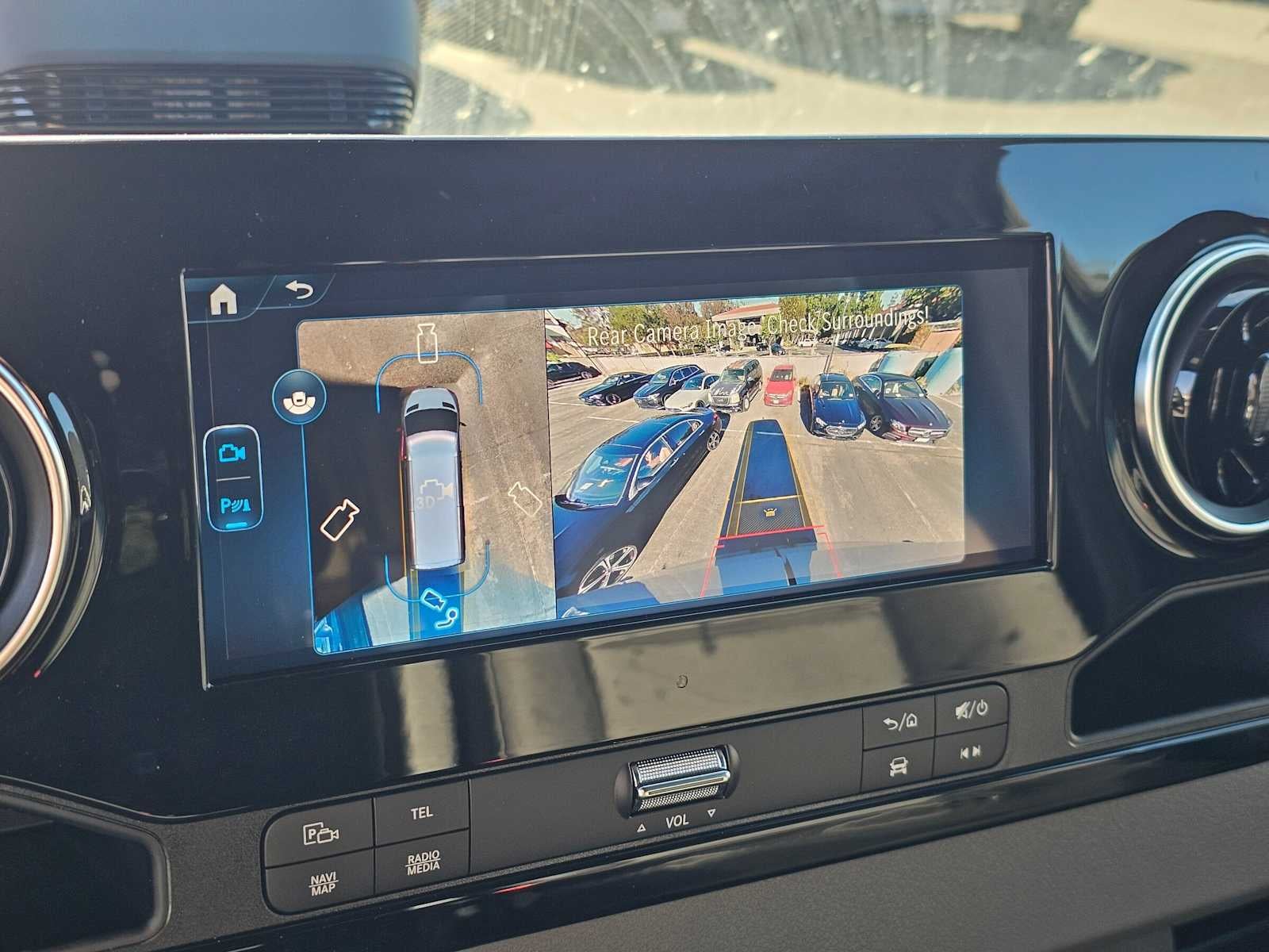2026 Mercedes-Benz Sprinter Crew 2500 Standard Roof I4 Diesel HO 144 AWD