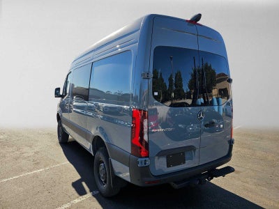 2026 Mercedes-Benz Sprinter Crew 2500 Standard Roof I4 Diesel HO 144 AWD