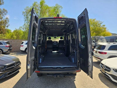 2026 Mercedes-Benz Sprinter Cargo 2500 Standard Roof I4 Diesel HO 144 AWD