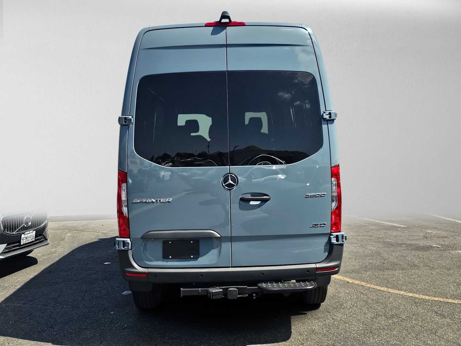 2026 Mercedes-Benz Sprinter Crew 2500 Standard Roof I4 Diesel HO 144 AWD