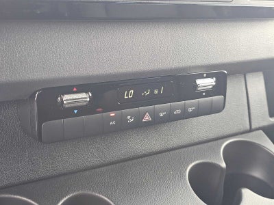 2026 Mercedes-Benz Sprinter Crew 2500 Standard Roof I4 Diesel HO 144 AWD