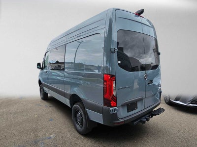 2026 Mercedes-Benz Sprinter Crew 2500 Standard Roof I4 Diesel HO 144 AWD