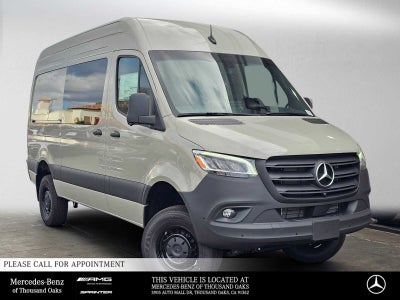 2026 Mercedes-Benz Sprinter Crew 2500 Standard Roof I4 Diesel HO 144 AWD