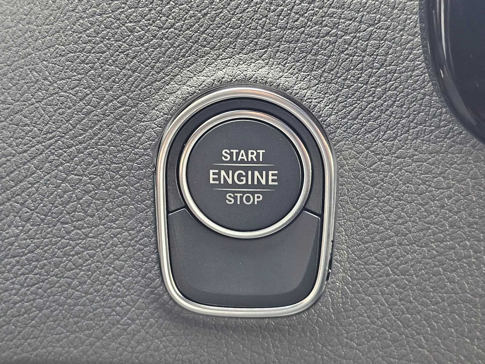 2026 Mercedes-Benz Sprinter Crew 2500 Standard Roof I4 Diesel HO 144 AWD