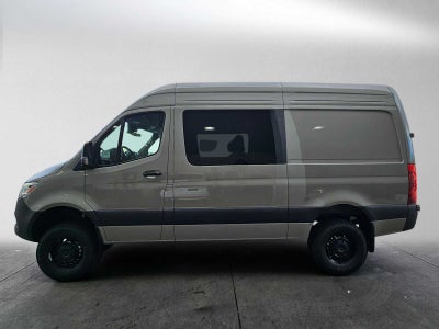 2026 Mercedes-Benz Sprinter Crew 2500 Standard Roof I4 Diesel HO 144 AWD