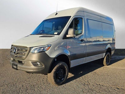 2026 Mercedes-Benz Sprinter 2500 Standard Roof I4 Diesel HO 144 AWD