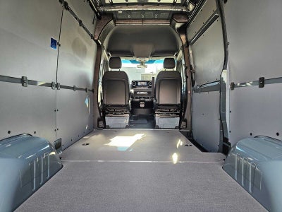 2026 Mercedes-Benz Sprinter 2500 Standard Roof I4 Diesel HO 144 AWD