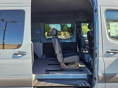 2026 Mercedes-Benz Sprinter Crew 2500 Standard Roof I4 Diesel HO 144 AWD