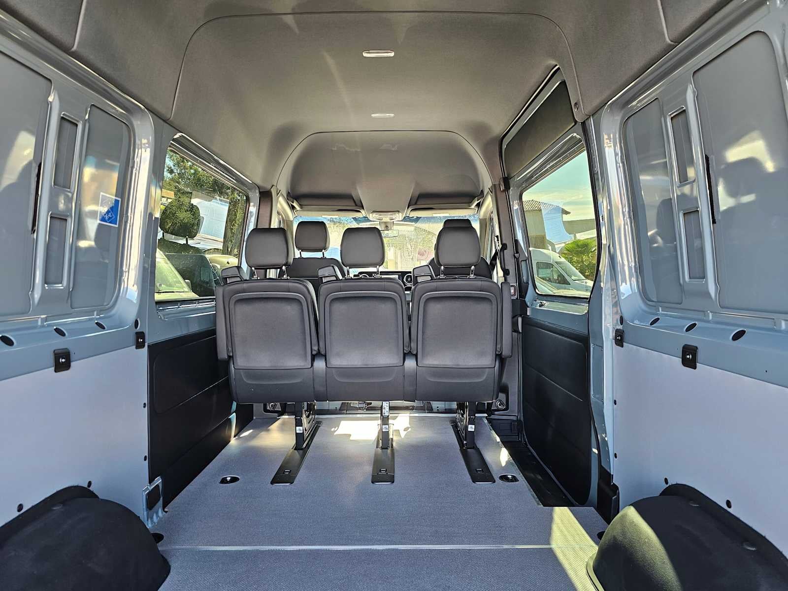 2026 Mercedes-Benz Sprinter Crew 2500 Standard Roof I4 Diesel HO 144 AWD