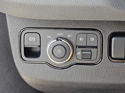 2026 Mercedes-Benz Sprinter Crew 2500 Standard Roof I4 Diesel HO 144 AWD