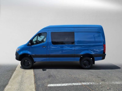 2026 Mercedes-Benz Sprinter Crew 2500 Standard Roof I4 Diesel HO 144 AWD