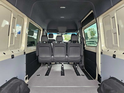 2026 Mercedes-Benz Sprinter Crew 2500 Standard Roof I4 Diesel HO 144 AWD