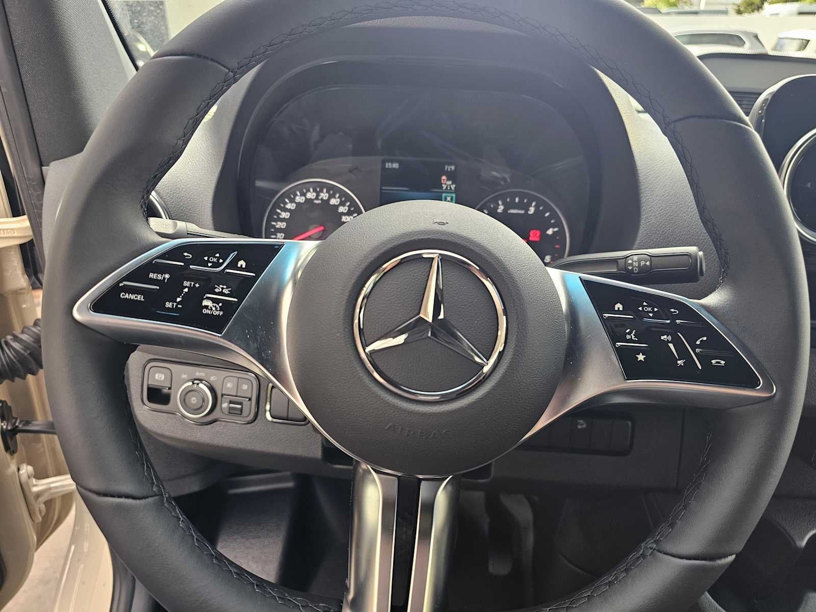 2026 Mercedes-Benz Sprinter Crew 2500 Standard Roof I4 Diesel HO 144 AWD