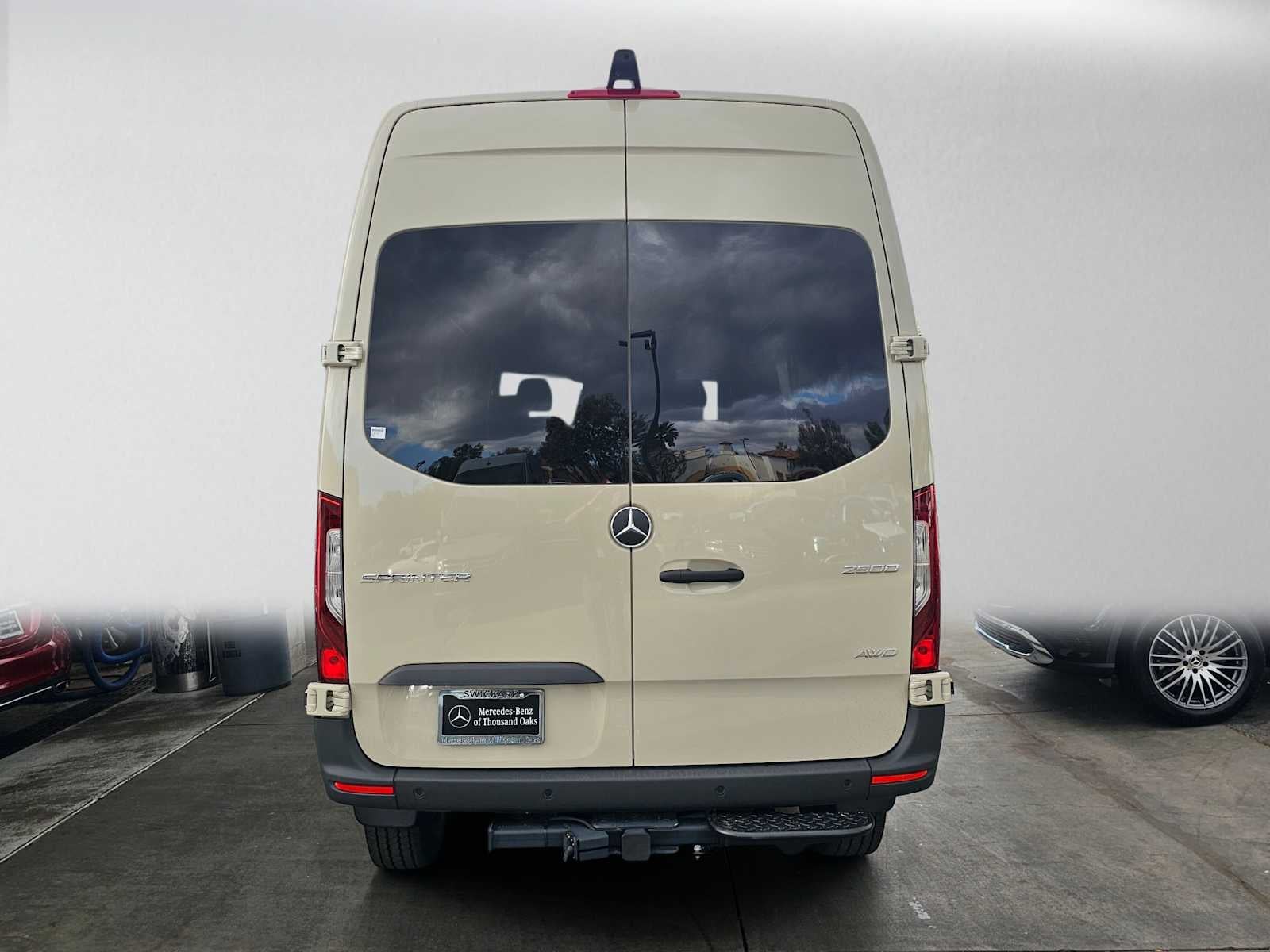 2026 Mercedes-Benz Sprinter Crew 2500 Standard Roof I4 Diesel HO 144 AWD