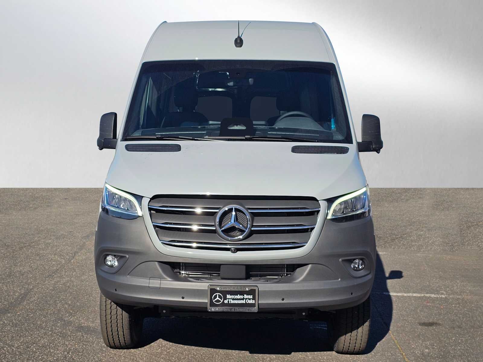 2026 Mercedes-Benz Sprinter 2500 Standard Roof I4 Diesel HO 144" AWD