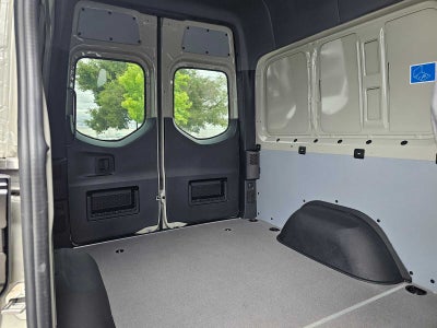 2026 Mercedes-Benz Sprinter 2500 Standard Roof I4 Diesel HO 144 AWD