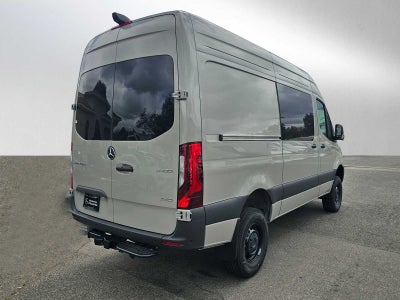 2026 Mercedes-Benz Sprinter 2500 Standard Roof I4 Diesel HO 144 AWD