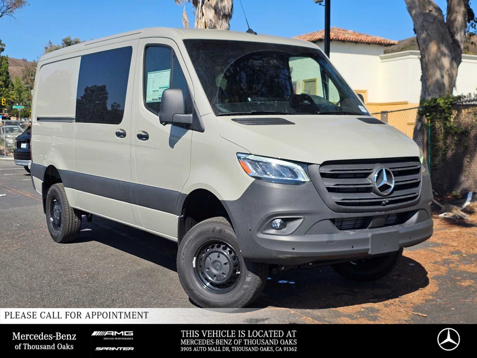 2026 Mercedes-Benz Sprinter 2500 Standard Roof I4 Diesel HO 144 AWD