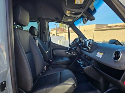 2026 Mercedes-Benz Sprinter Crew 2500 Standard Roof I4 Diesel HO 144 AWD