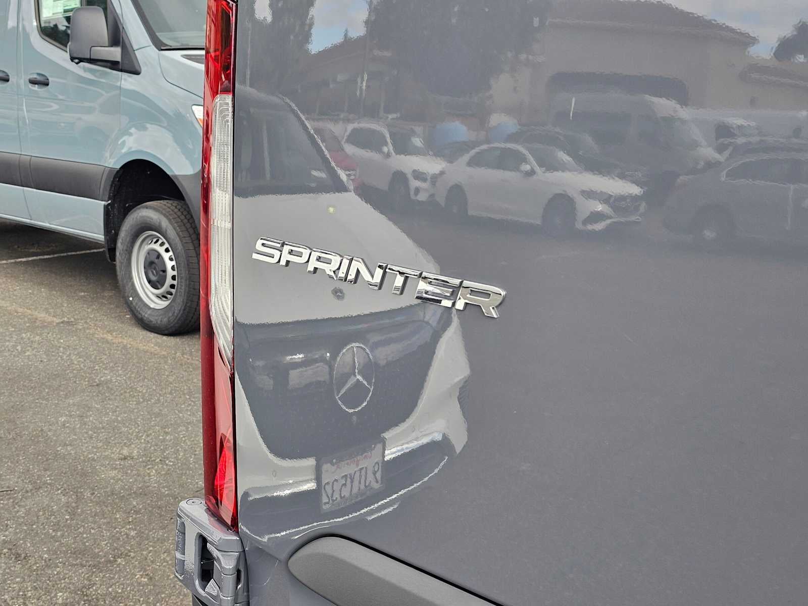 2026 Mercedes-Benz Sprinter Crew 2500 Standard Roof I4 Diesel HO 144 AWD