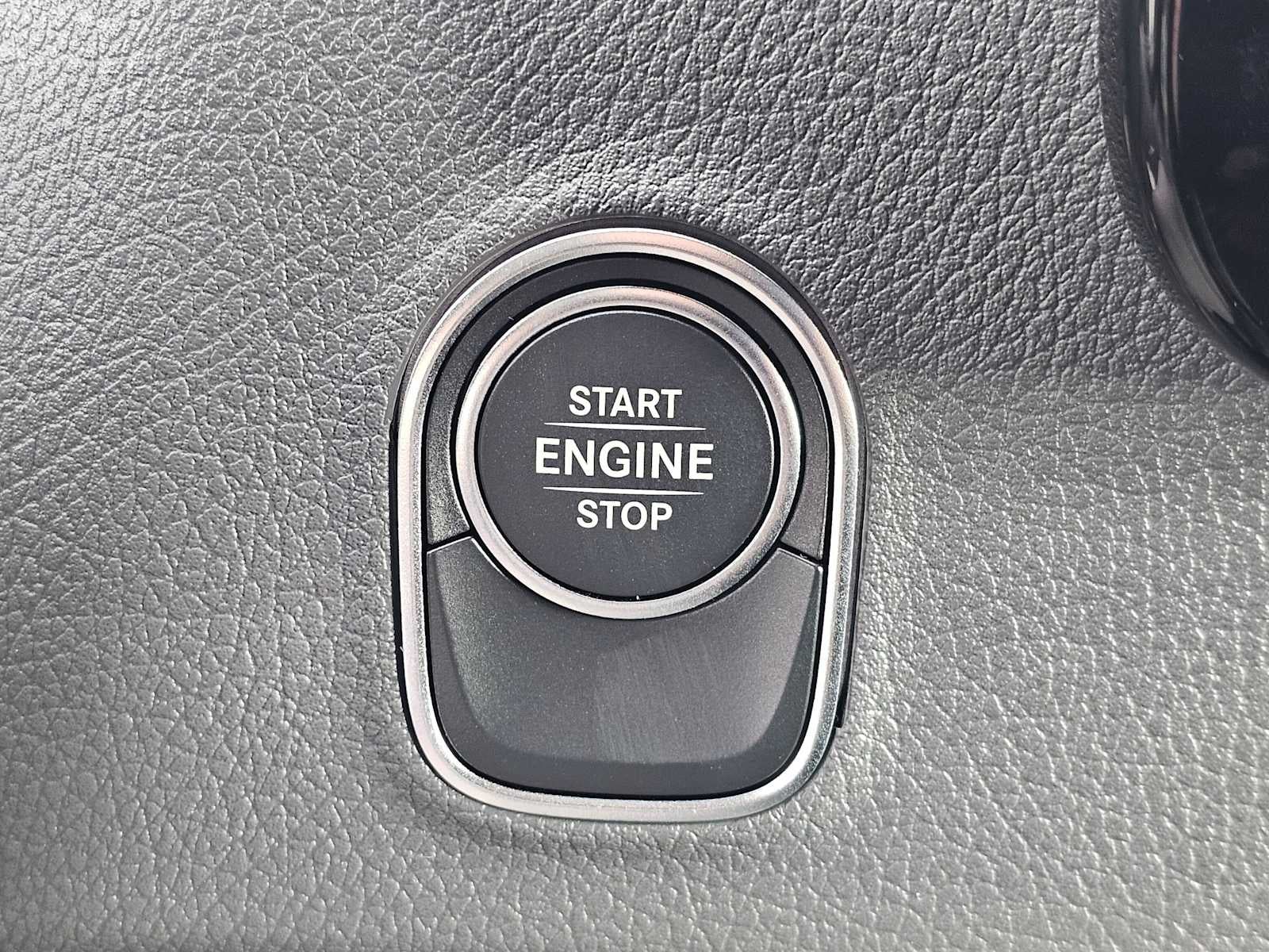 2026 Mercedes-Benz Sprinter Crew 2500 Standard Roof I4 Diesel HO 144 AWD