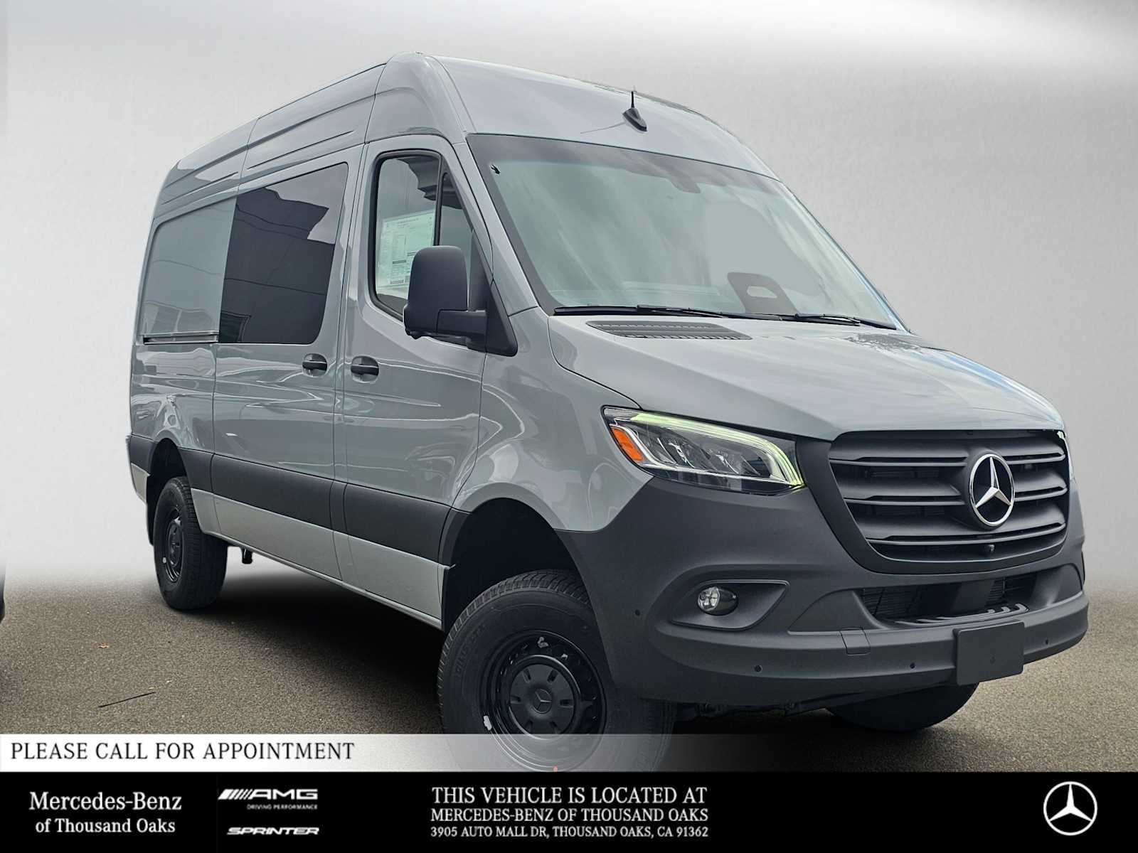 2026 Mercedes-Benz Sprinter Crew 2500 Standard Roof I4 Diesel HO 144 AWD