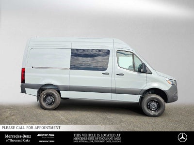2026 Mercedes-Benz Sprinter Crew 2500 Standard Roof I4 Diesel HO 144 AWD
