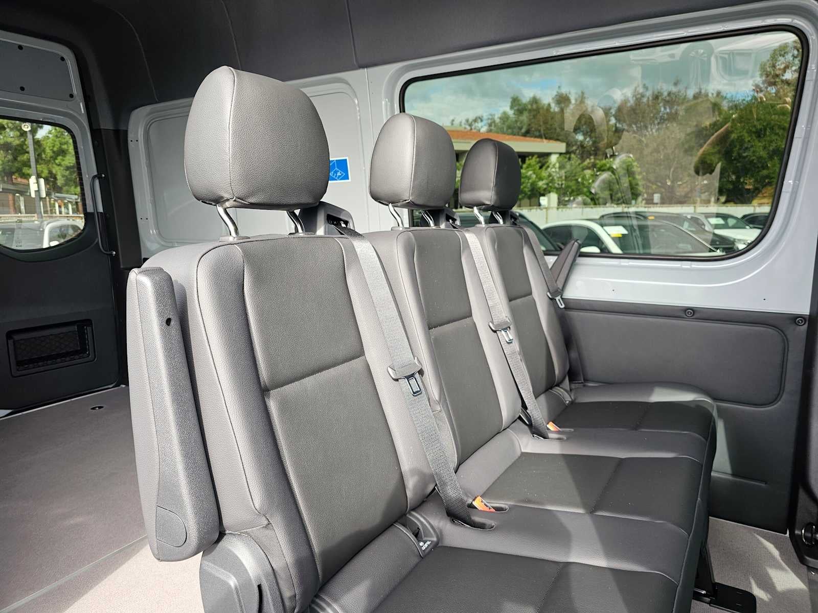 2026 Mercedes-Benz Sprinter Crew 2500 Standard Roof I4 Diesel HO 144 AWD