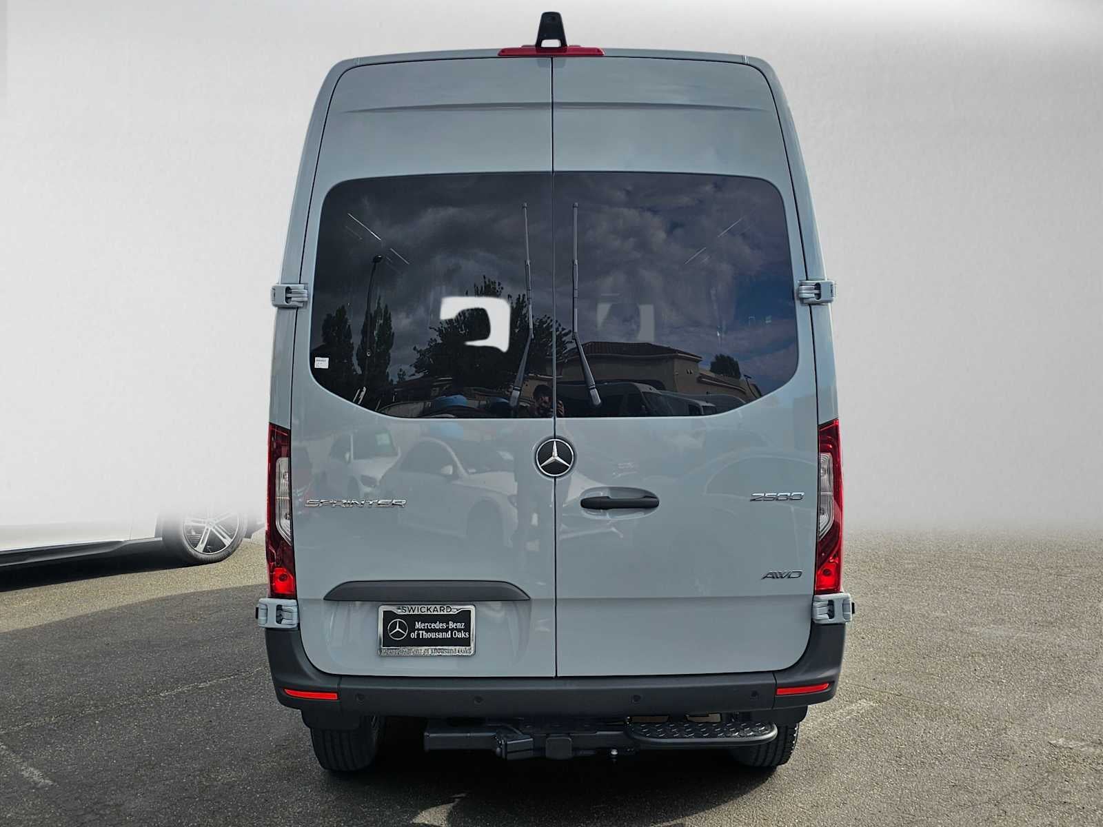 2026 Mercedes-Benz Sprinter Crew 2500 Standard Roof I4 Diesel HO 144 AWD