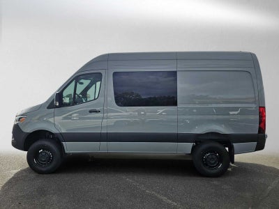 2026 Mercedes-Benz Sprinter Crew 2500 Standard Roof I4 Diesel HO 144 AWD