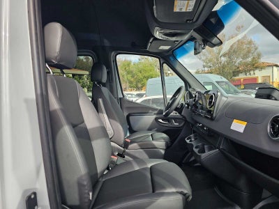 2026 Mercedes-Benz Sprinter Crew 2500 Standard Roof I4 Diesel HO 144 AWD