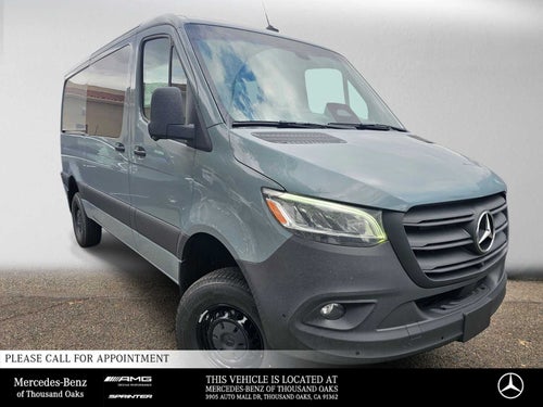 2026 Mercedes-Benz Sprinter Crew 2500 Standard Roof I4 Diesel HO 144 AWD