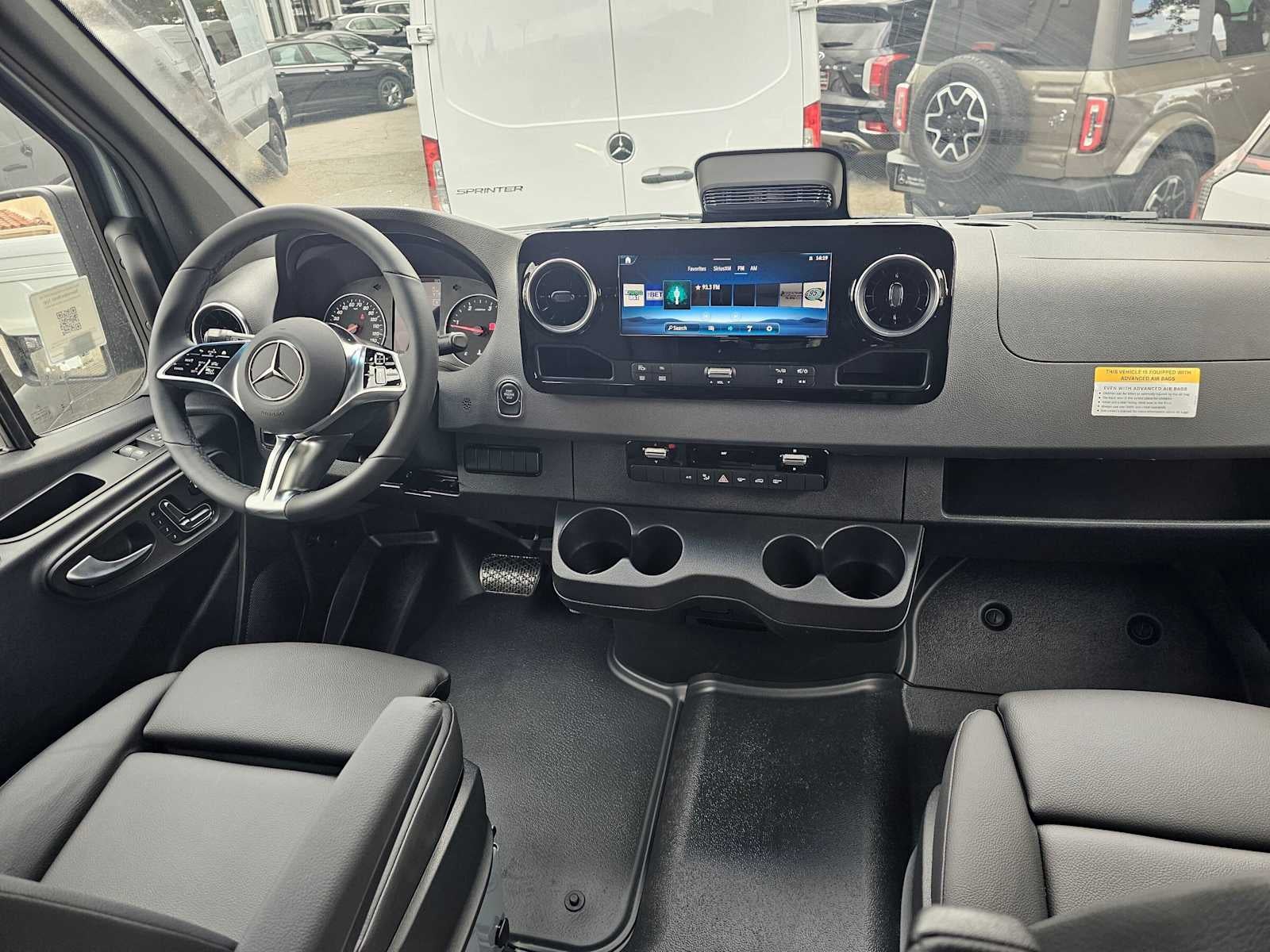 2026 Mercedes-Benz Sprinter Crew 2500 Standard Roof I4 Diesel HO 144 AWD