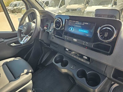 2026 Mercedes-Benz Sprinter 2500 High Roof I4 Diesel HO 170 AWD