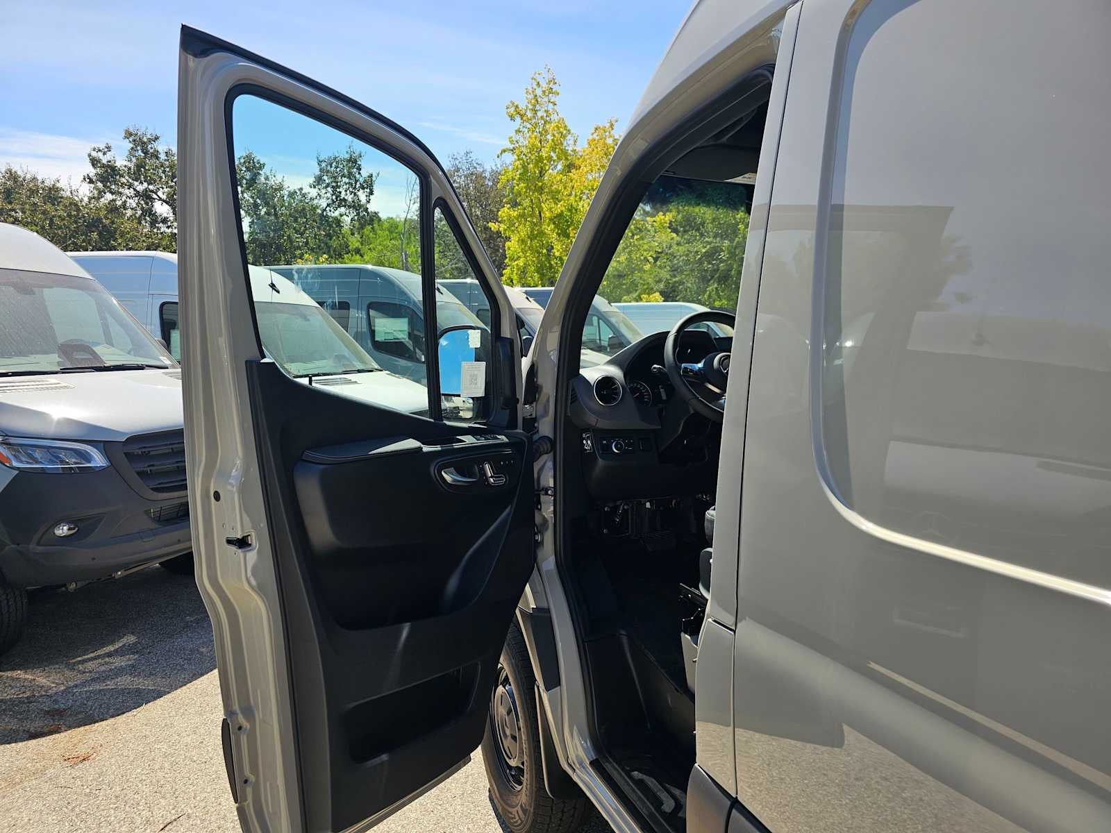 2026 Mercedes-Benz Sprinter Cargo 2500 High Roof I4 Diesel HO 170 AWD
