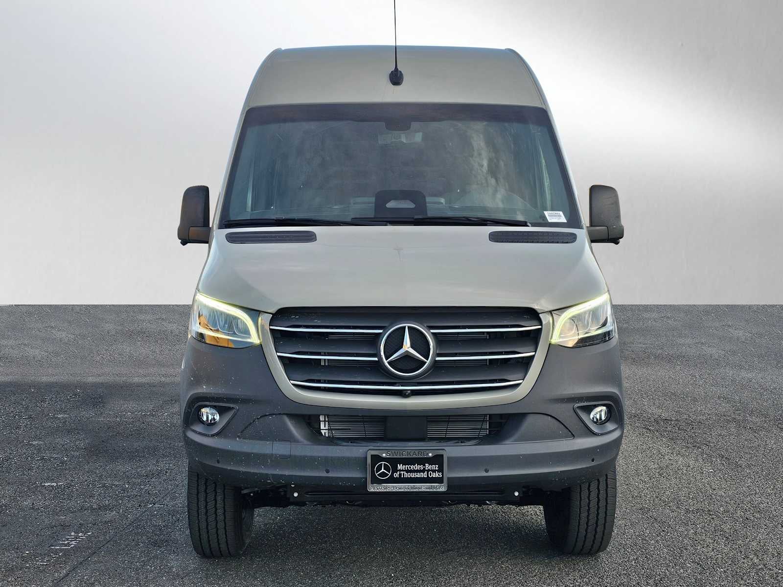 2026 Mercedes-Benz Sprinter 2500 High Roof I4 Diesel HO 170 AWD