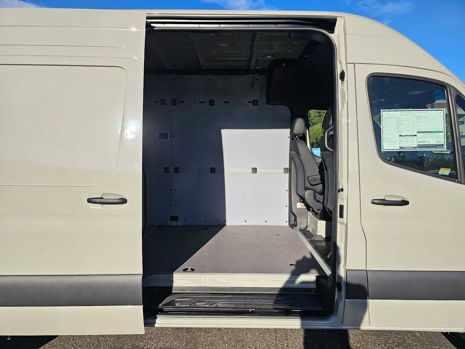 2026 Mercedes-Benz Sprinter 2500 High Roof I4 Diesel HO 170" AWD