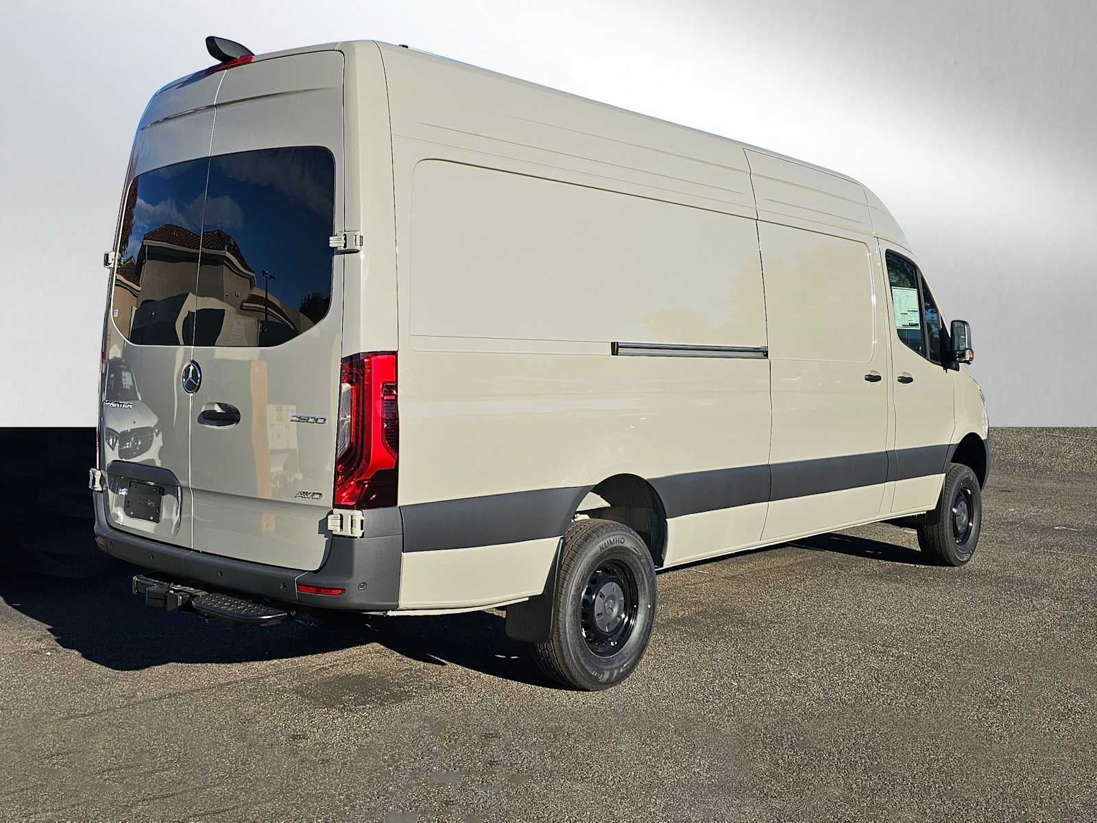 2026 Mercedes-Benz Sprinter 2500 High Roof I4 Diesel HO 170" AWD